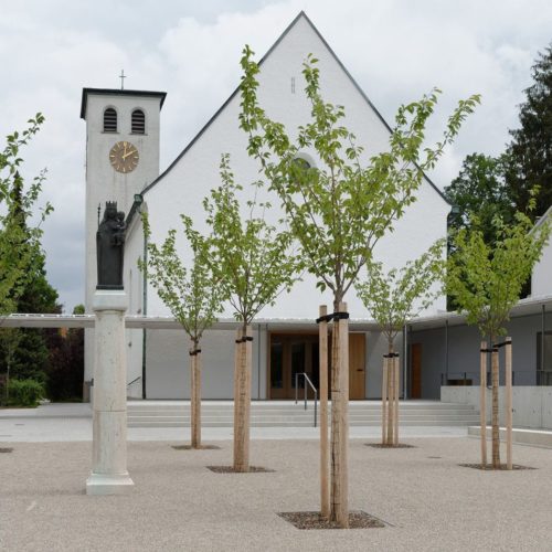 Pfarrkirche Rosenkranzkönigin